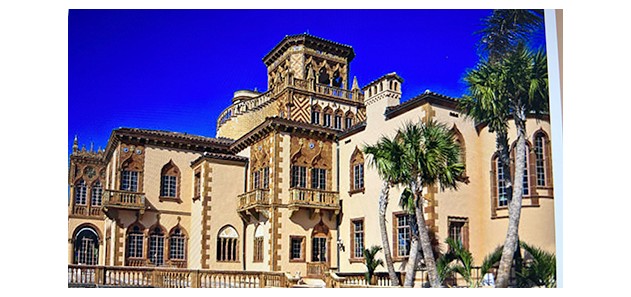Ca' d'Zan, the Ringling mansion in Sarasota, beneath a blue sky
